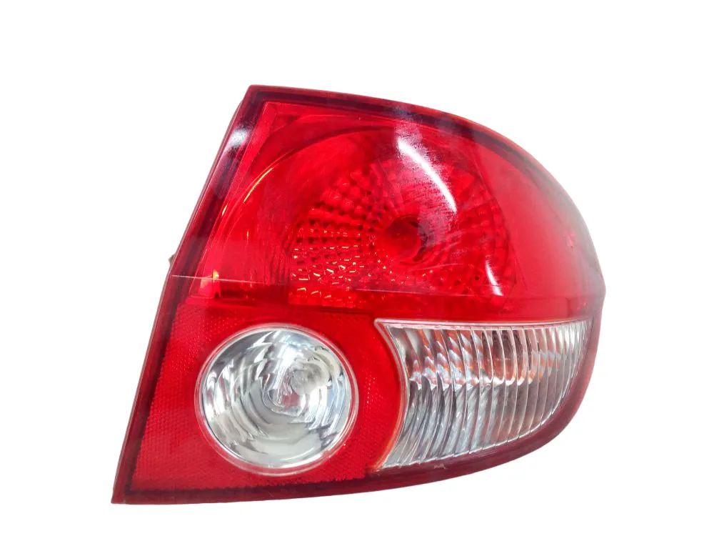 STOP FANALE POSTERIORE DESTRO con codice 924021C010 da HYUNDAI Getz 1° Serie (02>05)