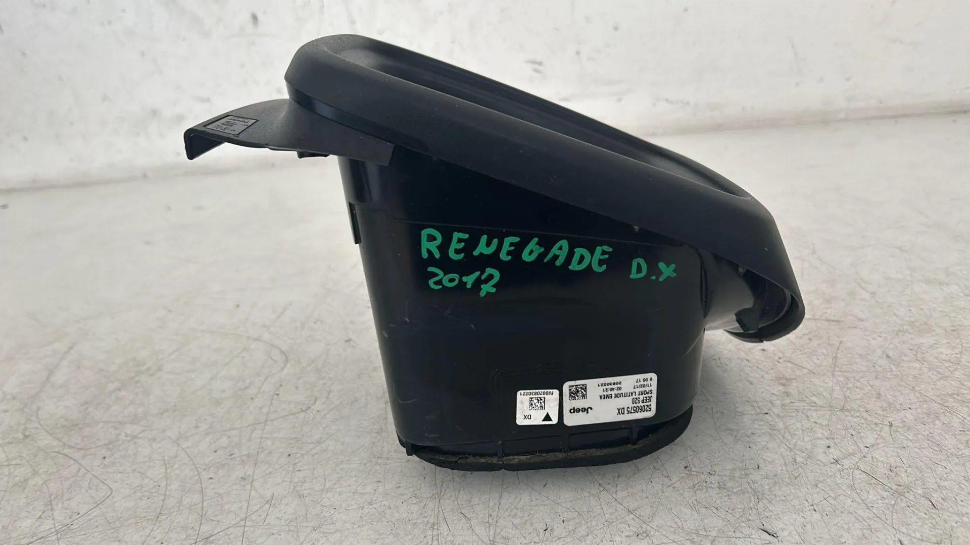 STOP FANALE POSTERIORE DESTRO con codice 52060575 da JEEP Renegade Serie (14>)