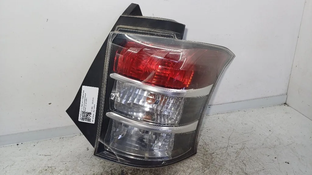 STOP FANALE POSTERIORE DESTRO TOYOTA IQ 1° Serie 8155174011 1KRFE (09>)
