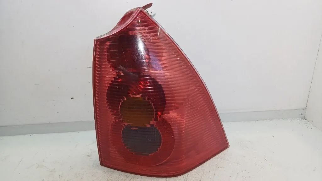 STOP FANALE POSTERIORE DESTRO PEUGEOT 307 S. Wagon 6351Q6 DW10TD (02>05)