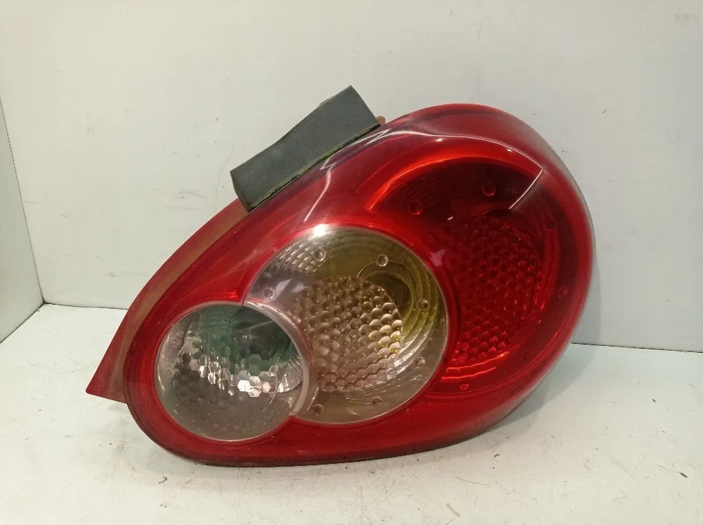 STOP FANALE POSTERIORE DESTRO SUPERIORE TOYOTA Aygo 1° Serie 815510H020 1KRFE (05>08)