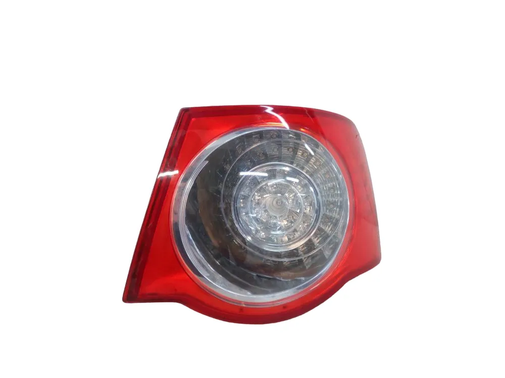 STOP FANALE POSTERIORE DESTRO VOLKSWAGEN Jetta Serie A5 1K5945096M con codice motore BLS/BLS (05>10)