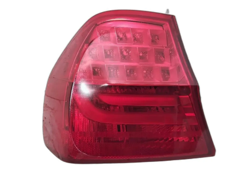 STOP FANALE POSTERIORE SINISTRO A LED con codice 7289425ECE da BMW Serie 3 E90 Berlina 2° Serie (08>)