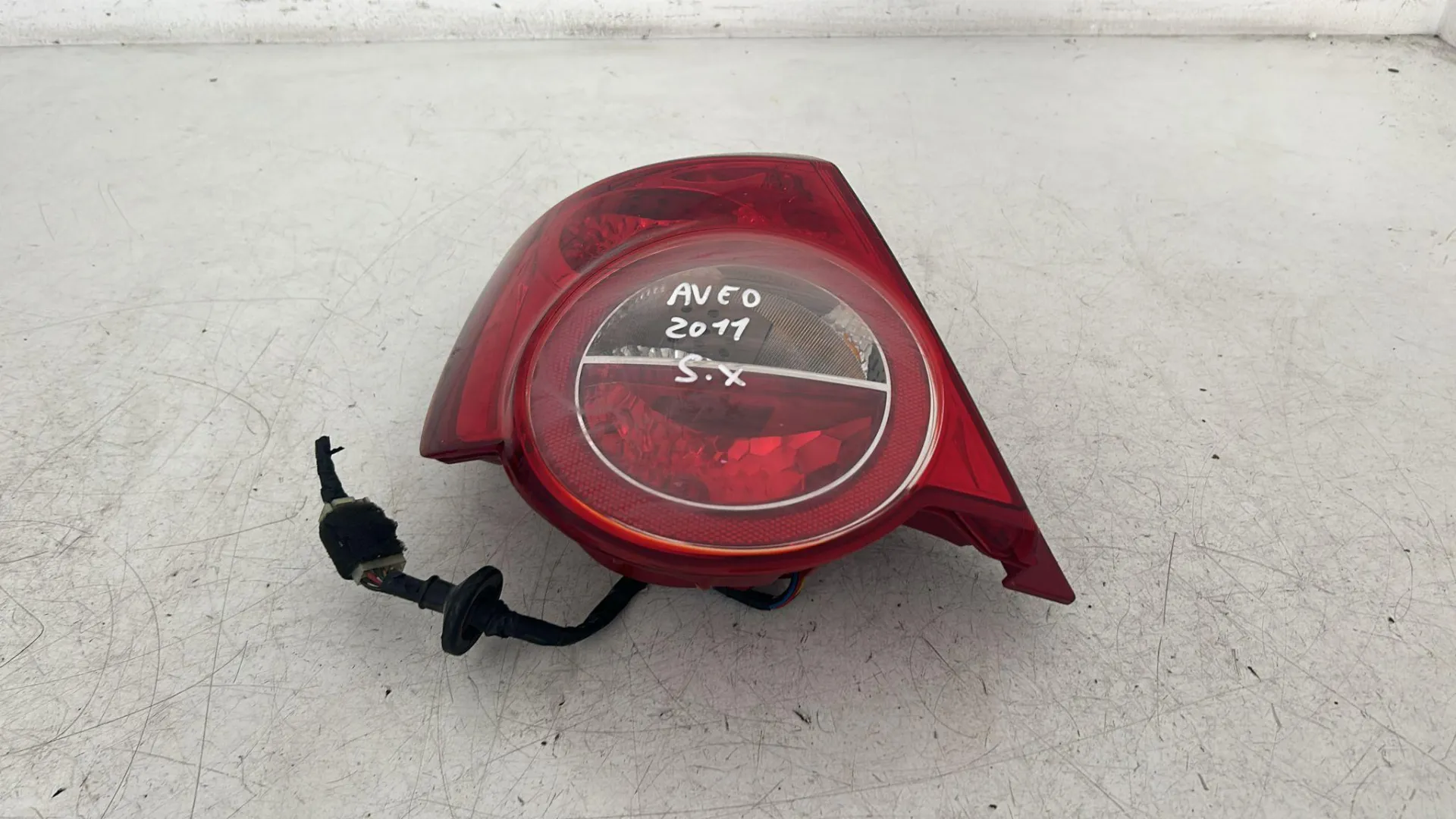 STOP FANALE POSTERIORE SINISTRO CHEVROLET Aveo 2° Serie 95952066 (11>)