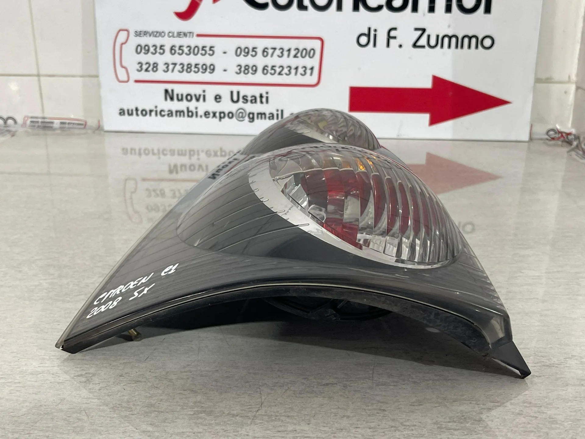 STOP FANALE POSTERIORE SINISTRO CITROEN C1 2° Serie 6350X8 con codice motore 1KR (08>12)