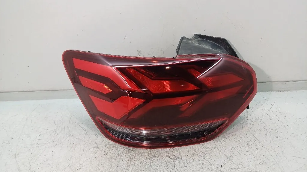 STOP FANALE POSTERIORE SINISTRO DACIA Sandero Serie 265557573R H4D480 (21>)