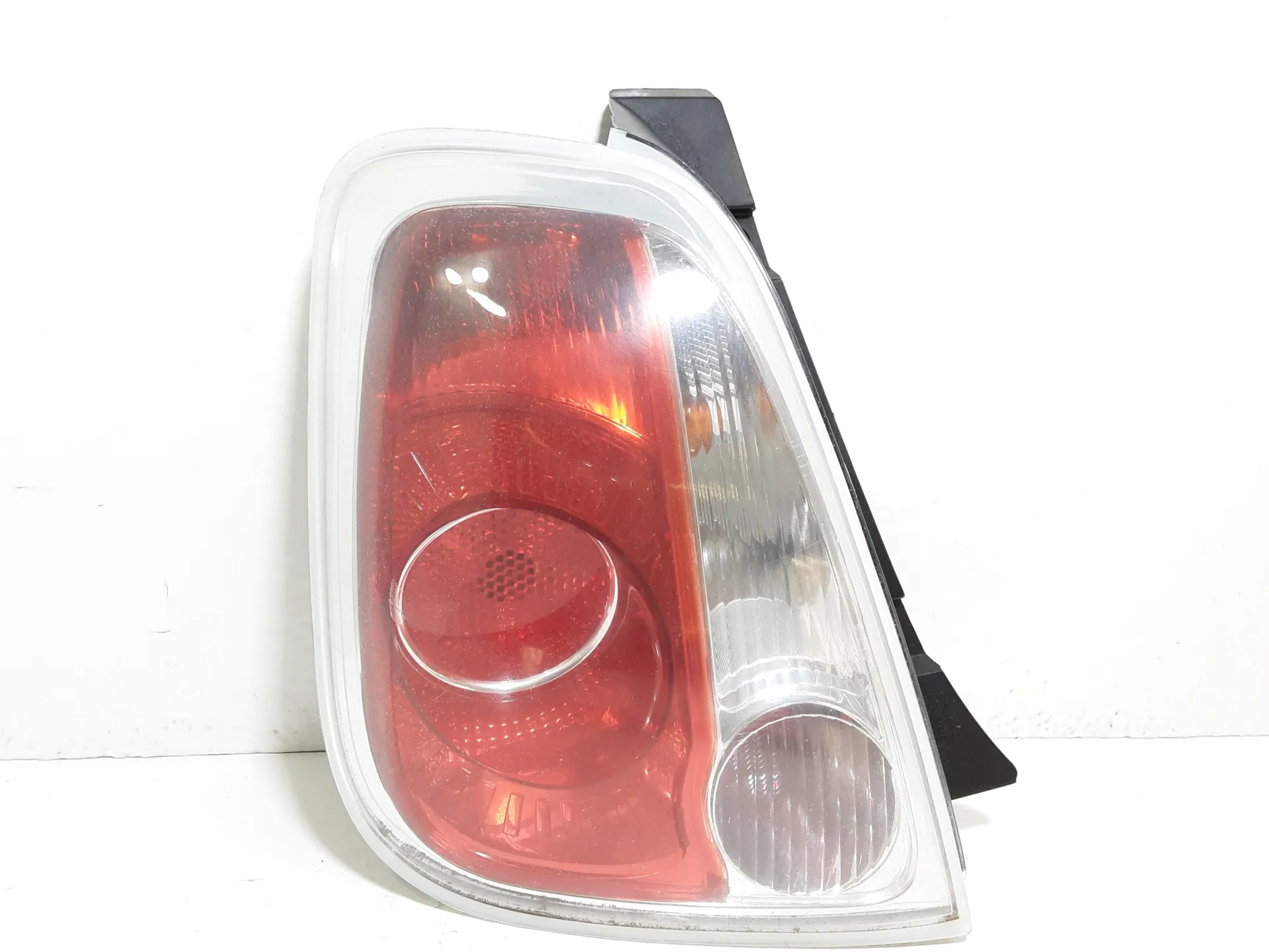 STOP FANALE POSTERIORE SINISTRO FIAT 500 Serie (07>14)