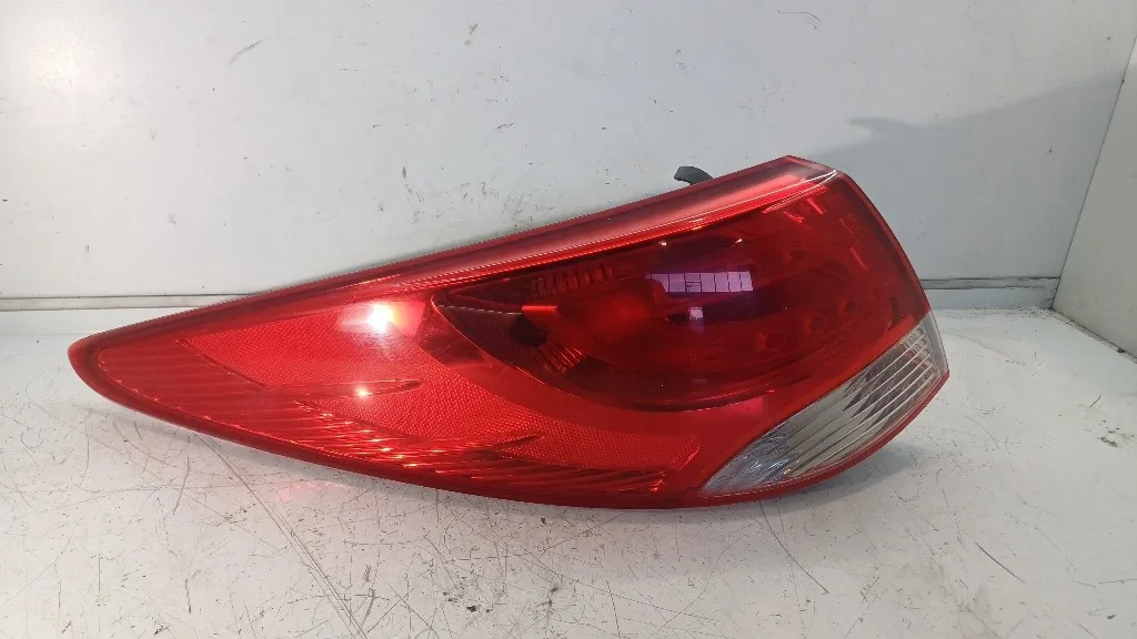 STOP FANALE POSTERIORE SINISTRO HYUNDAI iX35 1° Serie 924012Y000 D4HA (10>)
