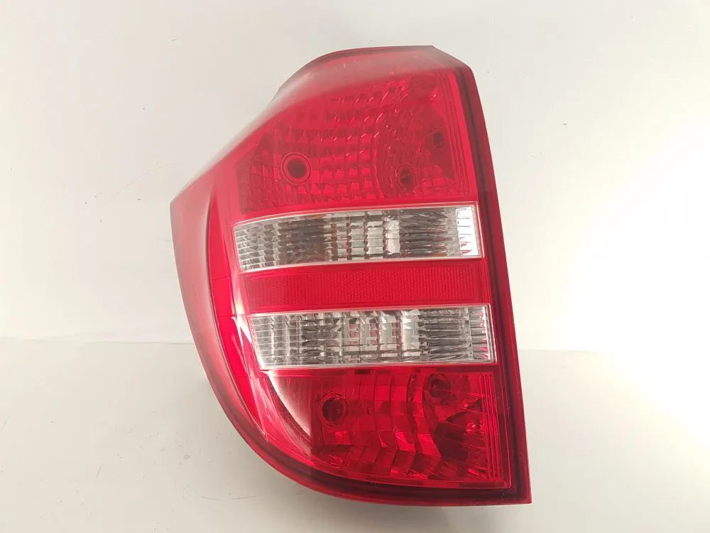 STOP FANALE POSTERIORE SINISTRO con codice 924011H3 da KIA Cee'd Sporty Wagon (07>)