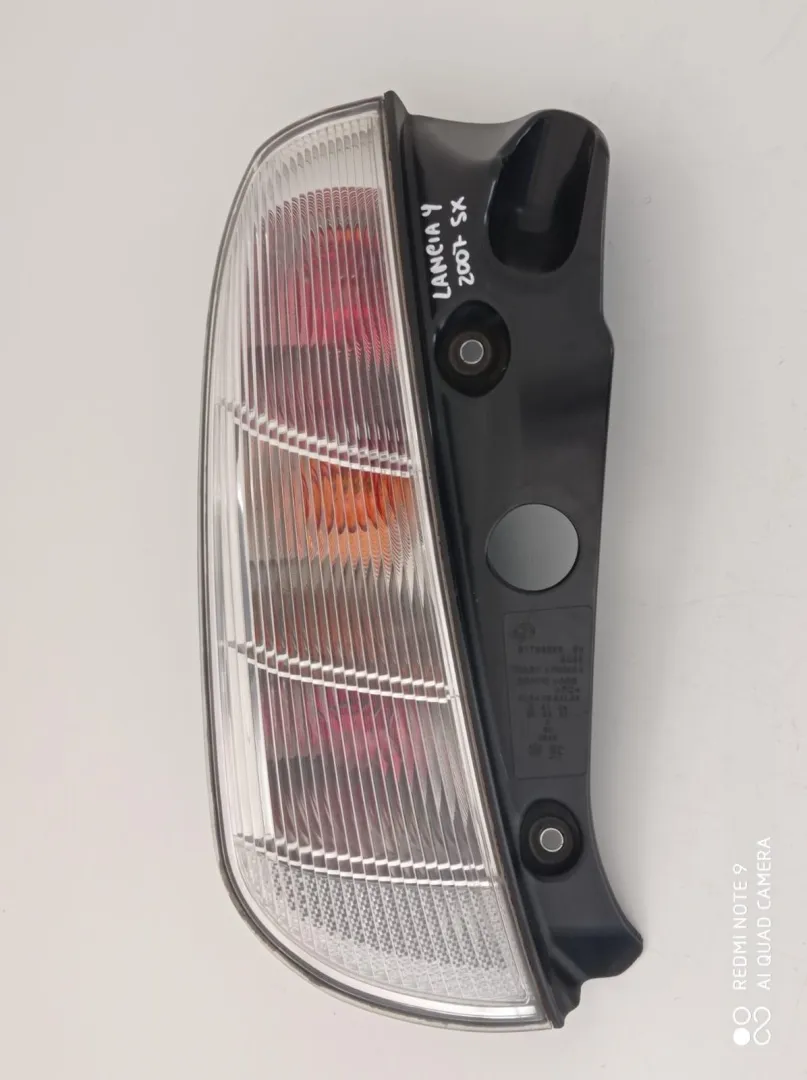 STOP FANALE POSTERIORE SINISTRO con codice 51786658 da LANCIA Ypsilon 2° Serie (06>10)
