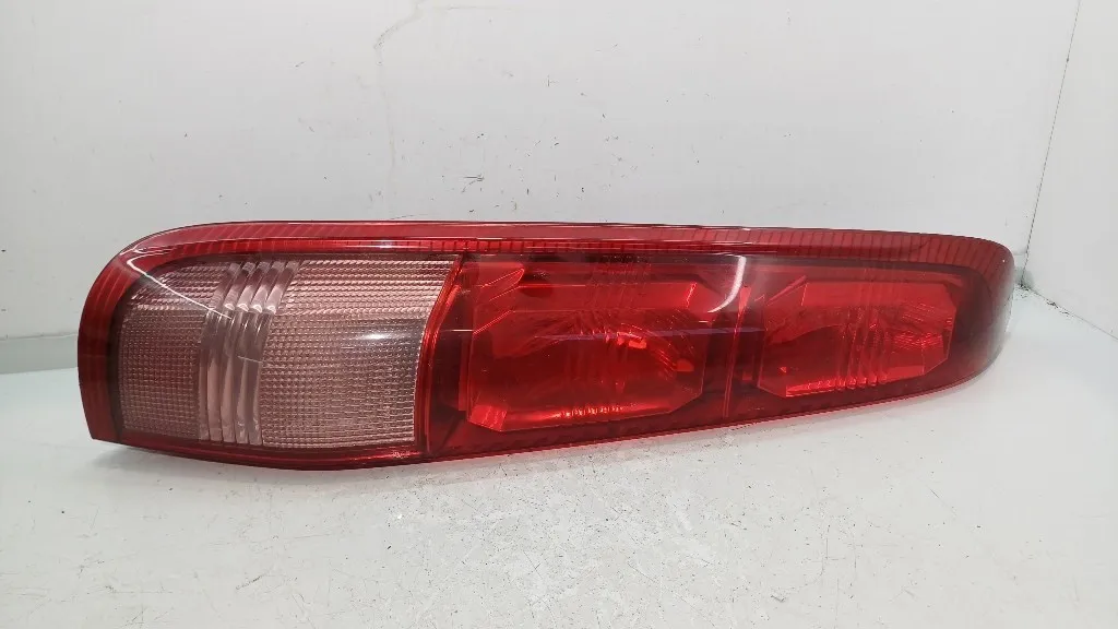 STOP FANALE POSTERIORE SINISTRO NISSAN X-Trail 1° Serie 26555EQ00B YD22ETI (01>07)