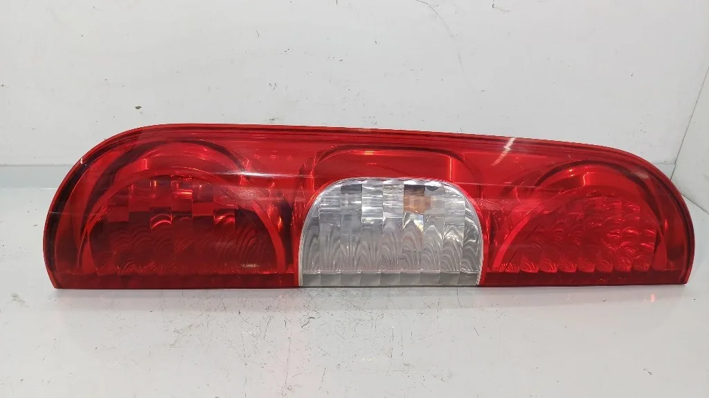 STOP FANALE POSTERIORE SINISTRO FIAT Doblo Cargo 51755145 223B1000 (05>09)