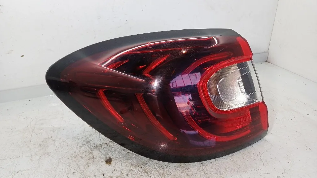 STOP FANALE POSTERIORE SINISTRO RENAULT Captur Serie 265557849R K9K639 (13>19)