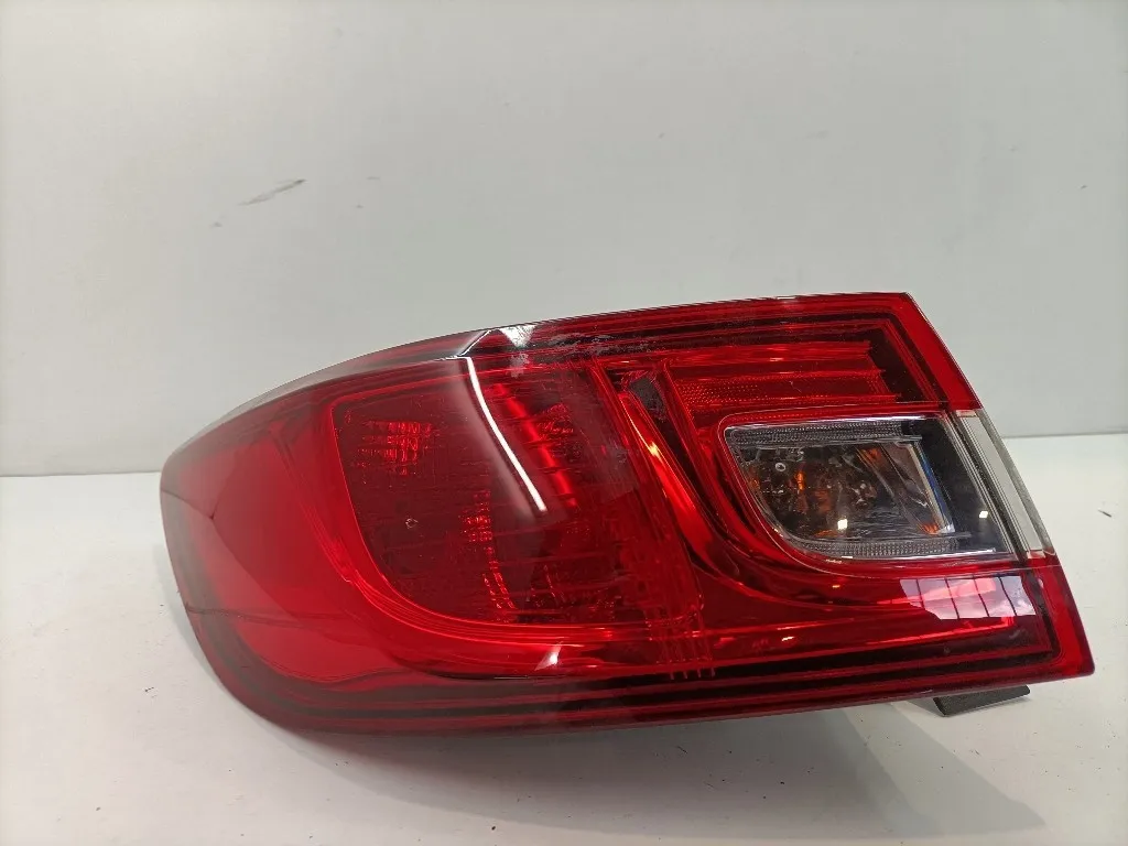 STOP FANALE POSTERIORE SINISTRO RENAULT Clio Serie IV 265553752R K9K612 (12>19)