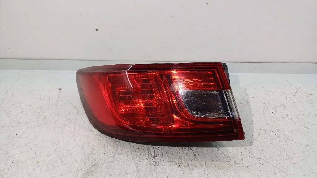 STOP FANALE POSTERIORE SINISTRO RENAULT Clio Serie IV 265553752R K9K612 (12>19)