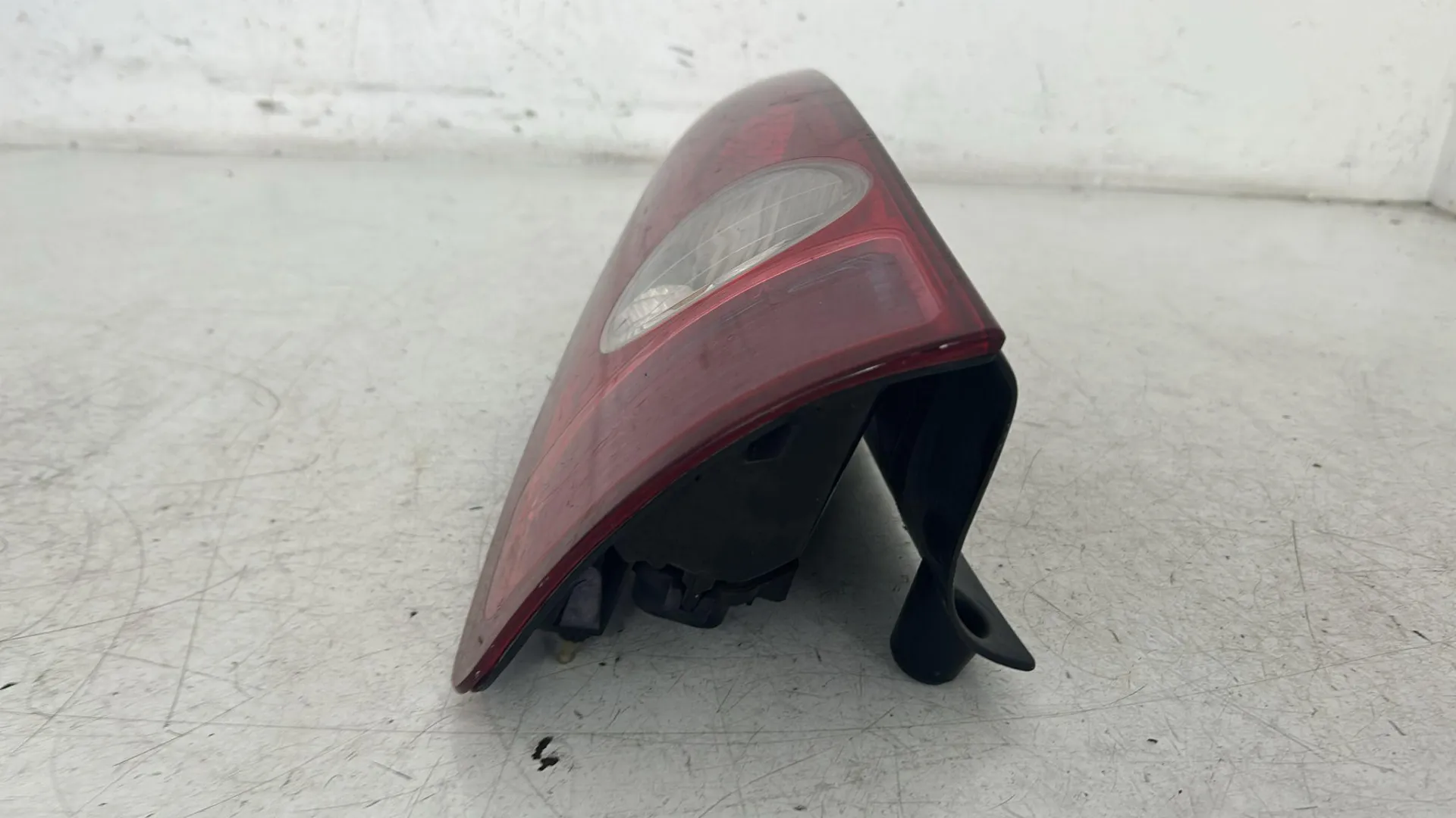STOP FANALE POSTERIORE SINISTRO RENAULT Espace 4° Serie 8200027153 (02>14)