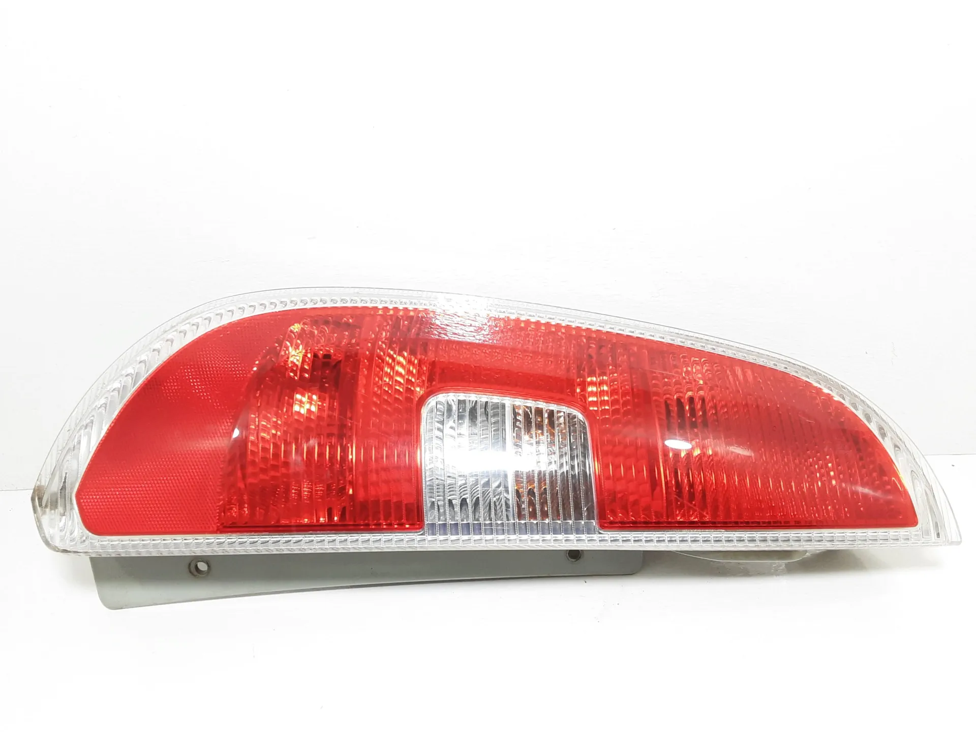 STOP FANALE POSTERIORE SINISTRO con codice ZSB5J7945095 da SKODA Roomster 1° Serie (06>)