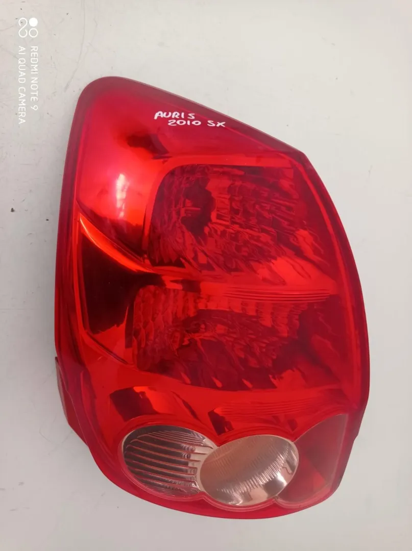STOP FANALE POSTERIORE SINISTRO TOYOTA Auris 2° Serie (10>)