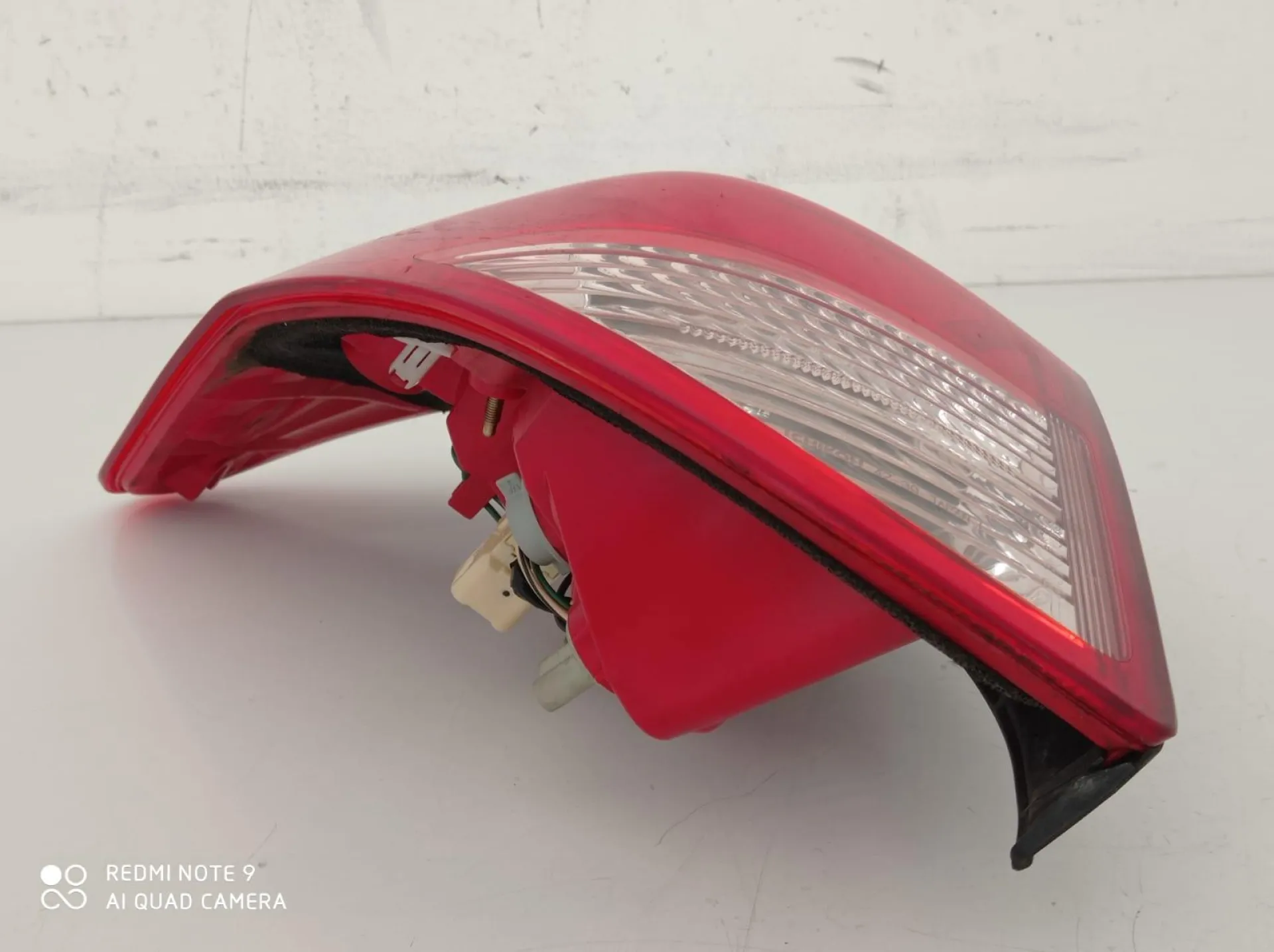 STOP FANALE POSTERIORE SINISTRO TOYOTA Rav4 4° Serie (05>09)