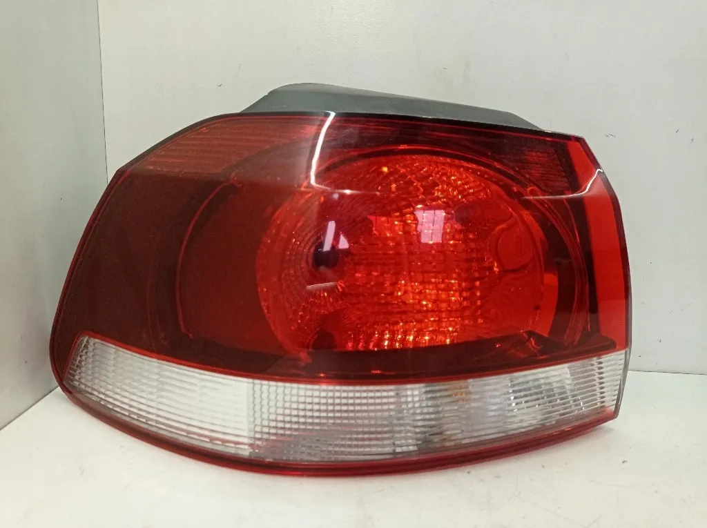 STOP FANALE POSTERIORE SINISTRO VOLKSWAGEN Golf 6 Berlina 5K0945095E CBZB (08>12)