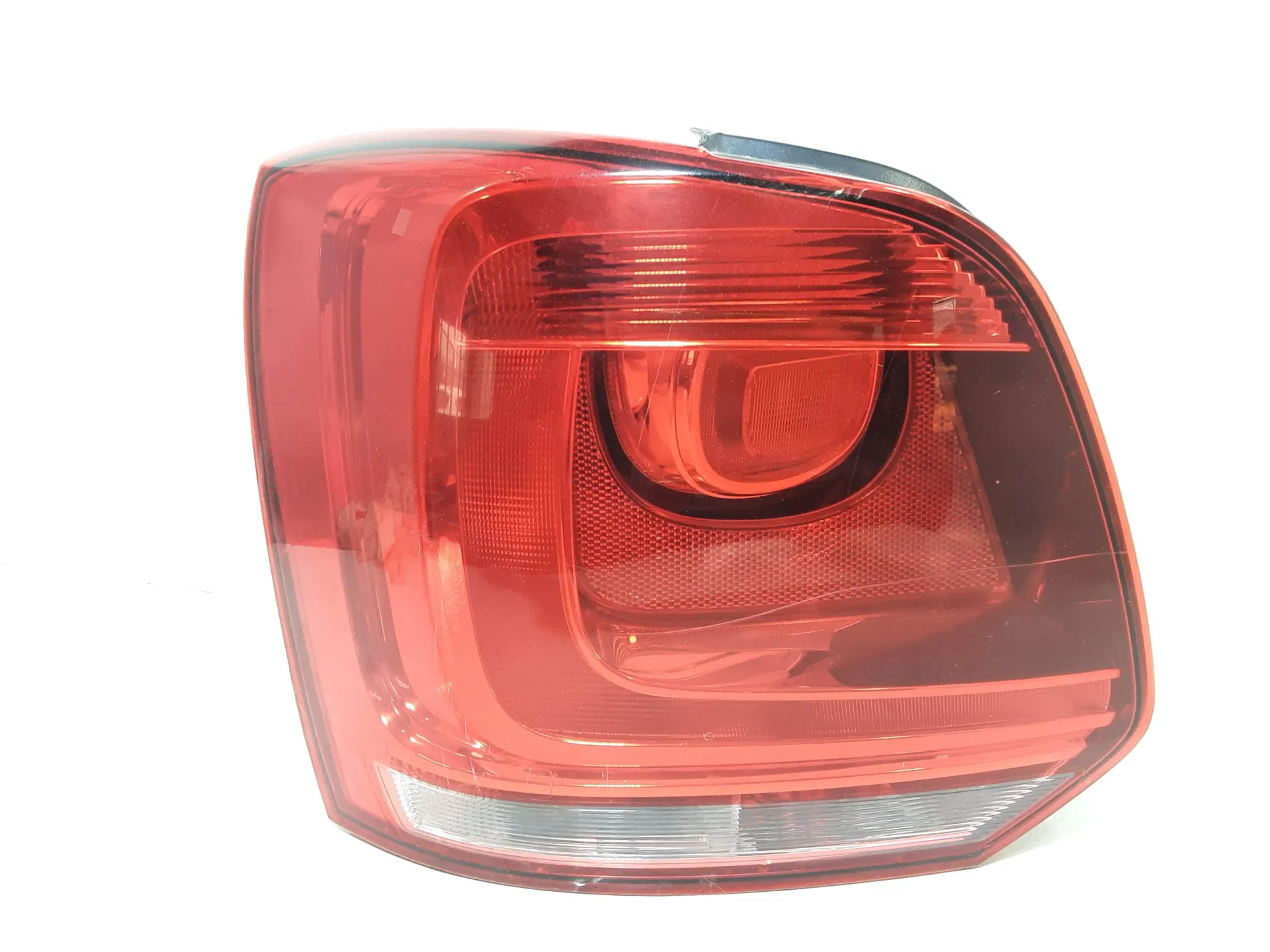 STOP FANALE POSTERIORE SINISTRO con codice 6R0945095 da VOLKSWAGEN Polo 5° Serie (09>17)