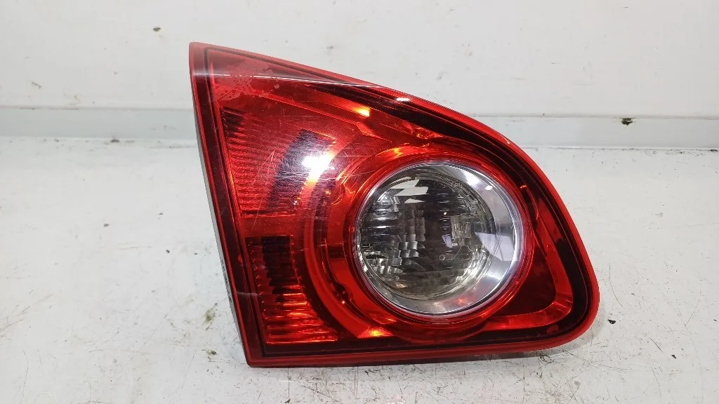 STOP POSTERIORE SINISTRO INTEGRATO NEL PORTELLO NISSAN Qashqai 1° Serie 26555JD800 K9K (06>09)