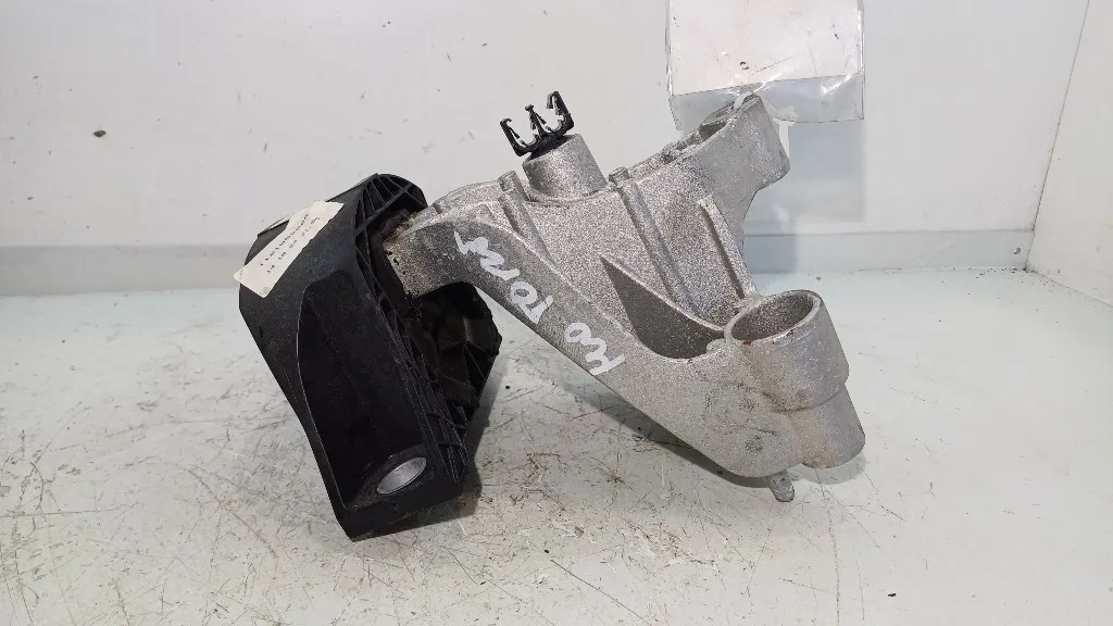 SUPPORTO MOTORE DACIA Sandero Stepway Serie 113752043R B4D419 benzina 999 (21>)