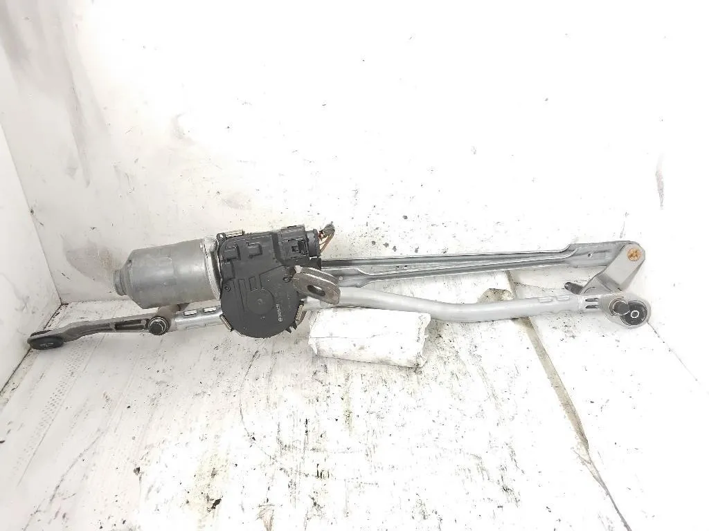 TANDEM TERGICRISTALLO con codice 3397022049 7453953-05 da BMW Serie 1 F40 B37C15A diesel 1496 (19>)