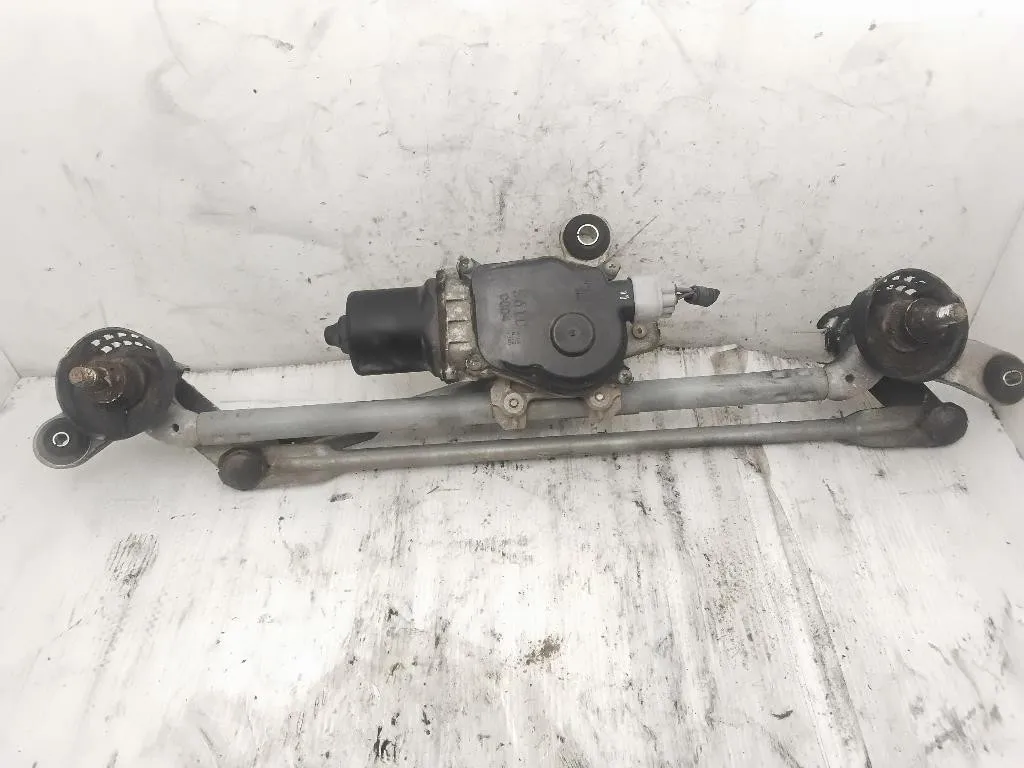 TANDEM TERGICRISTALLO con codice 5610-C004 da NISSAN Qashqai Serie K9K636 diesel 1461 (14>)