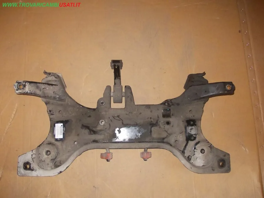 TELAIO AUSILIARIO ANT. 624000X000 HYUNDAI i 10 (PA)