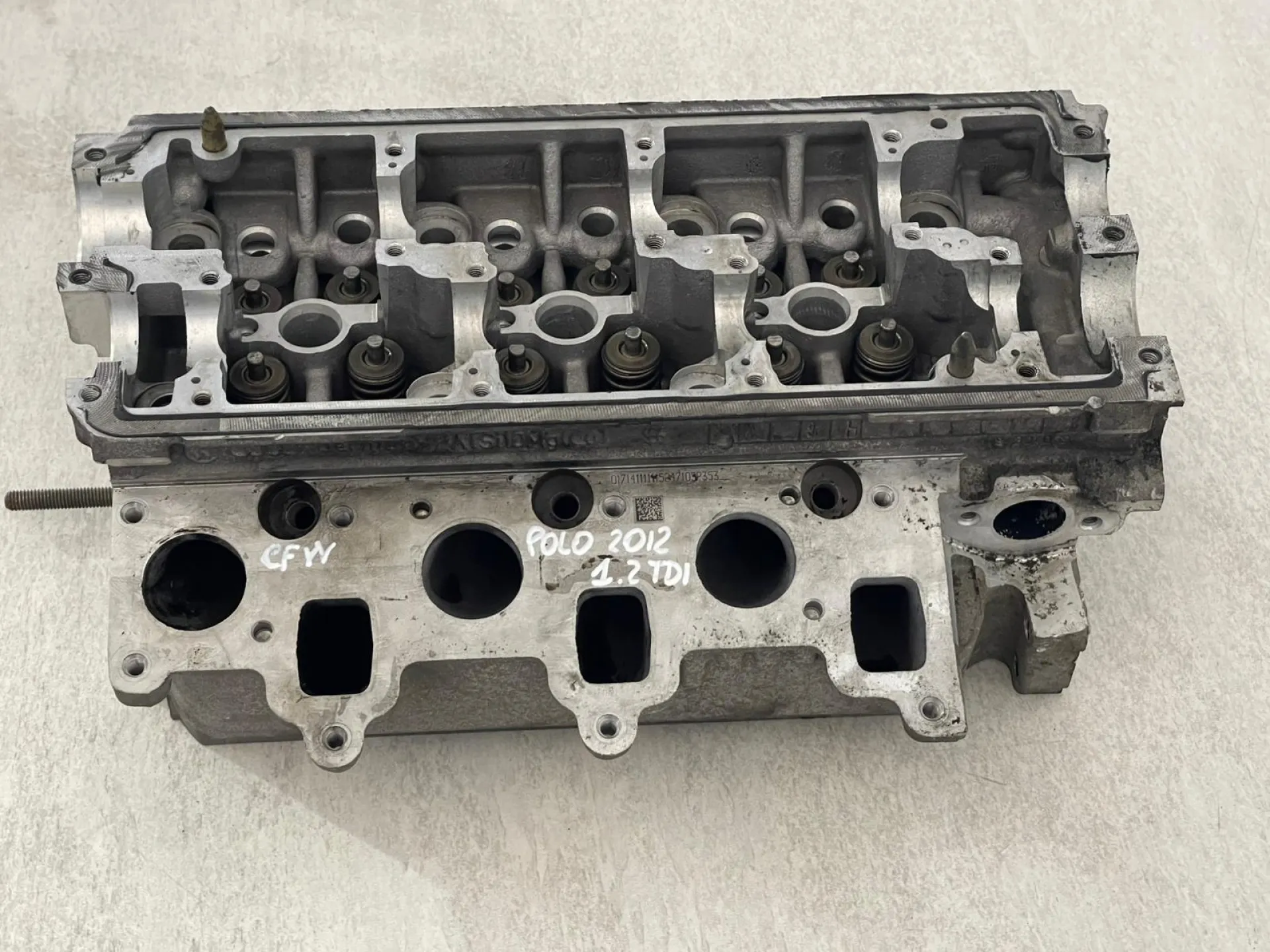 TESTATA con codice 03P103373 da VOLKSWAGEN Polo 5° Serie Diesel 1200 (09>17)