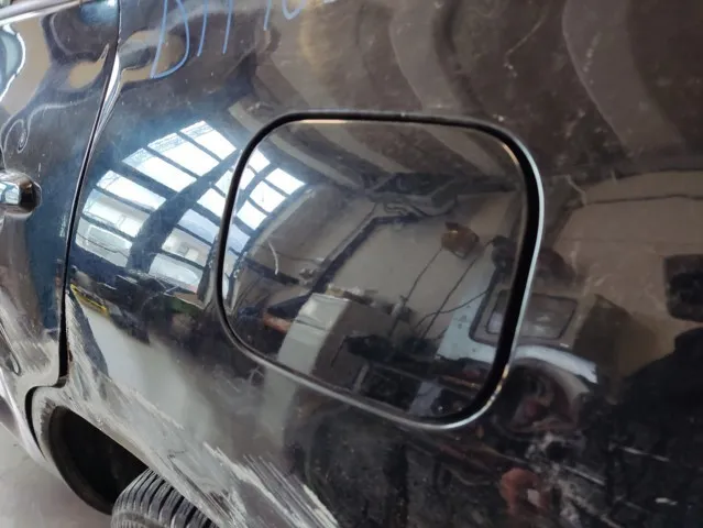 MANIGLIA PORTELLONE TOYOTA RAV 4 06>10