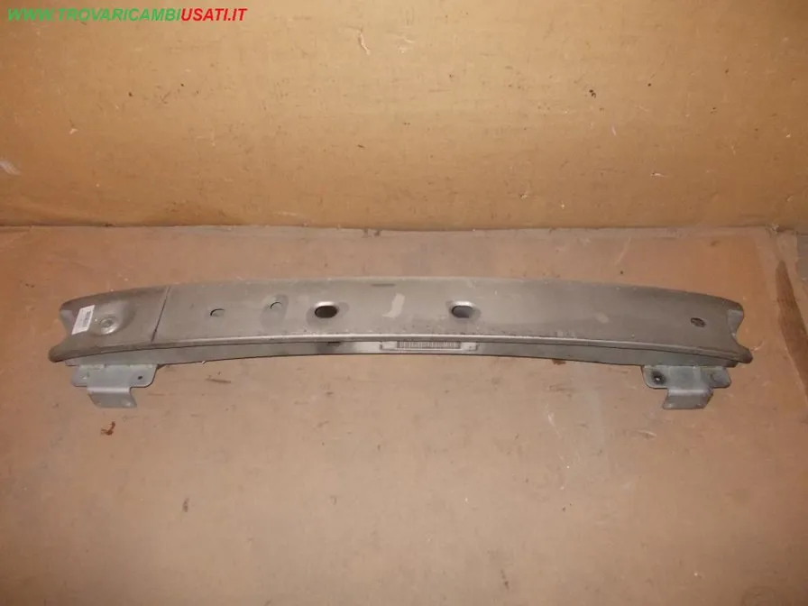 TRAVERSA ANT.INF. ARGENTO FORD FOCUS (CAK) 3p / 5p / Wagon