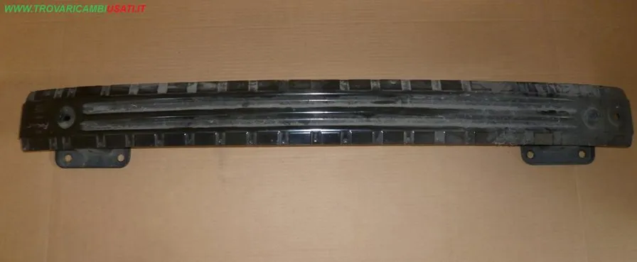 TRAVERSA PARAURTI ANT. NERO FORD FOCUS (CEW)