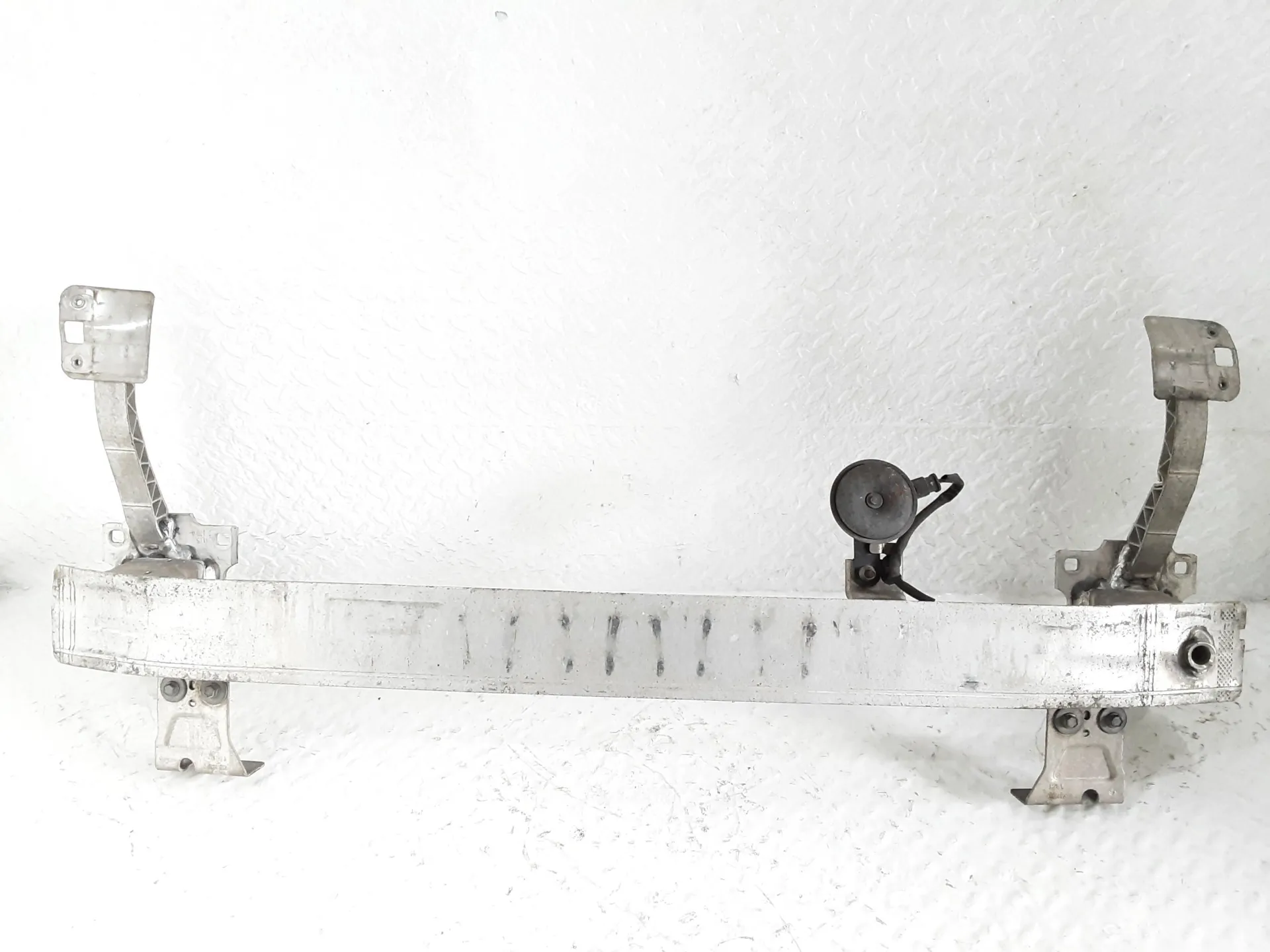 TRAVERSA PARAURTI ANTERIORE CITROEN C4 Cactus BHY (DV6FD) (14>)