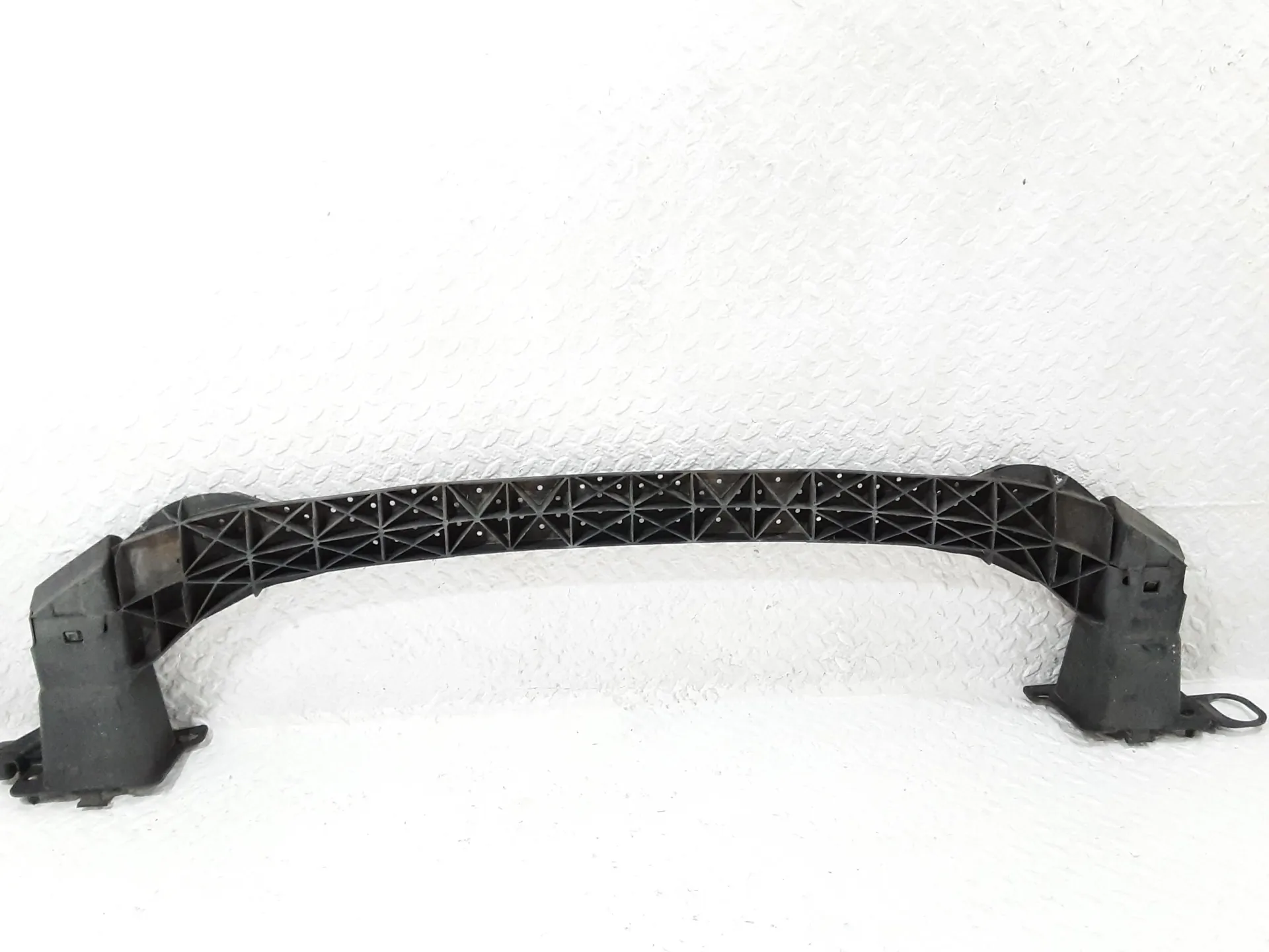 TRAVERSA PARAURTI ANTERIORE INFERIORE CITROEN C4 2° Serie 7422R9 9HJ (DV6DTEDM), con codice motore 9HP/9HJ (DV6DTEDM), 9HP (DV6DTED) (DV6DTED) (10>)