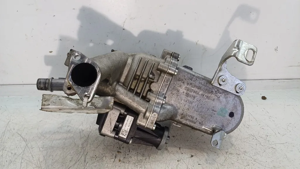 VALVOLA EGR FORD Fiesta 7° Serie FM5Q-9D475-AC XUJF/G diesel 1499 (17>>)