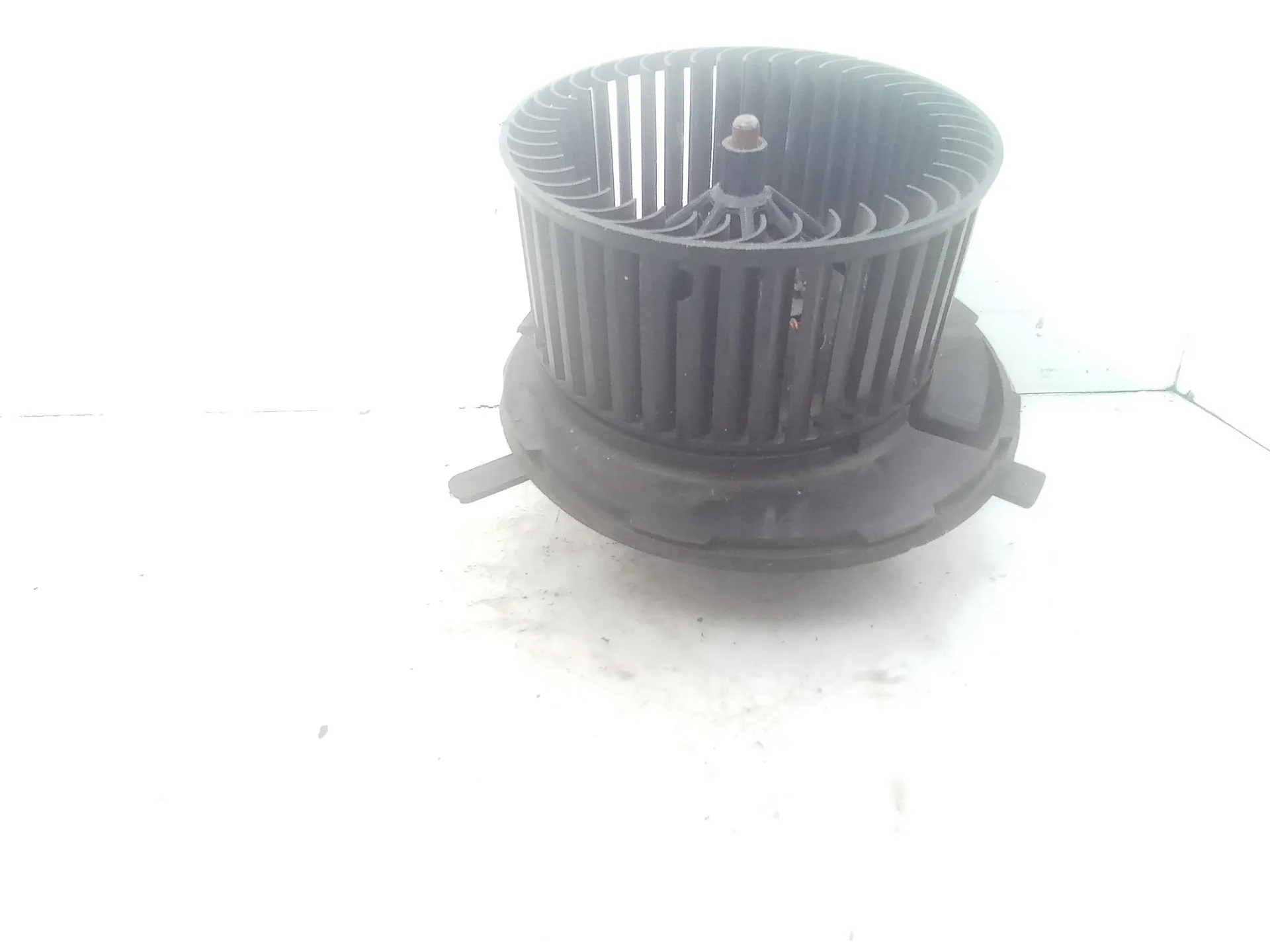 VENTOLA RISCALDAMENTO con codice 1k1819015c da VOLKSWAGEN Golf 6 Berlina (08>12)