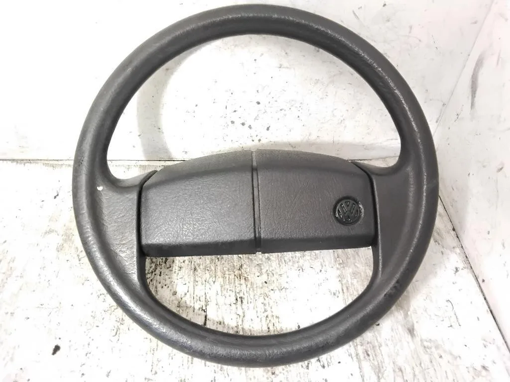 VOLANTE con codice 321419660 da VOLKSWAGEN Golf 2° Serie (83>92)