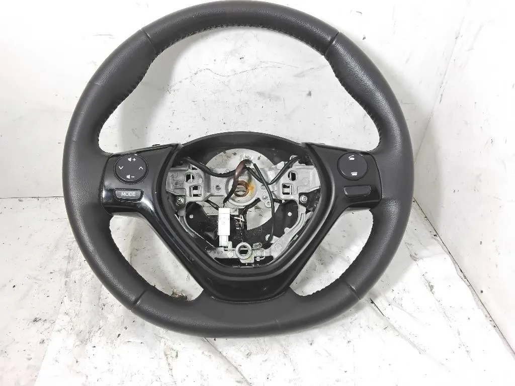 VOLANTE con codice 45100-0H070 da PEUGEOT 108 1° Serie (14>>)