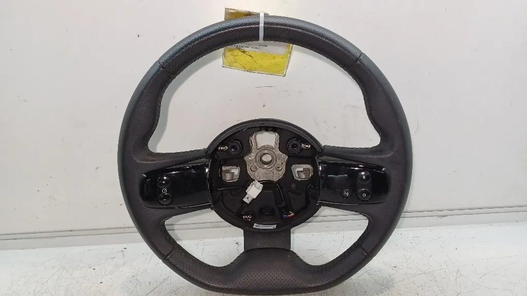 VOLANTE RENAULT Twingo III serie GT 484008854R 5AL605 (18>)