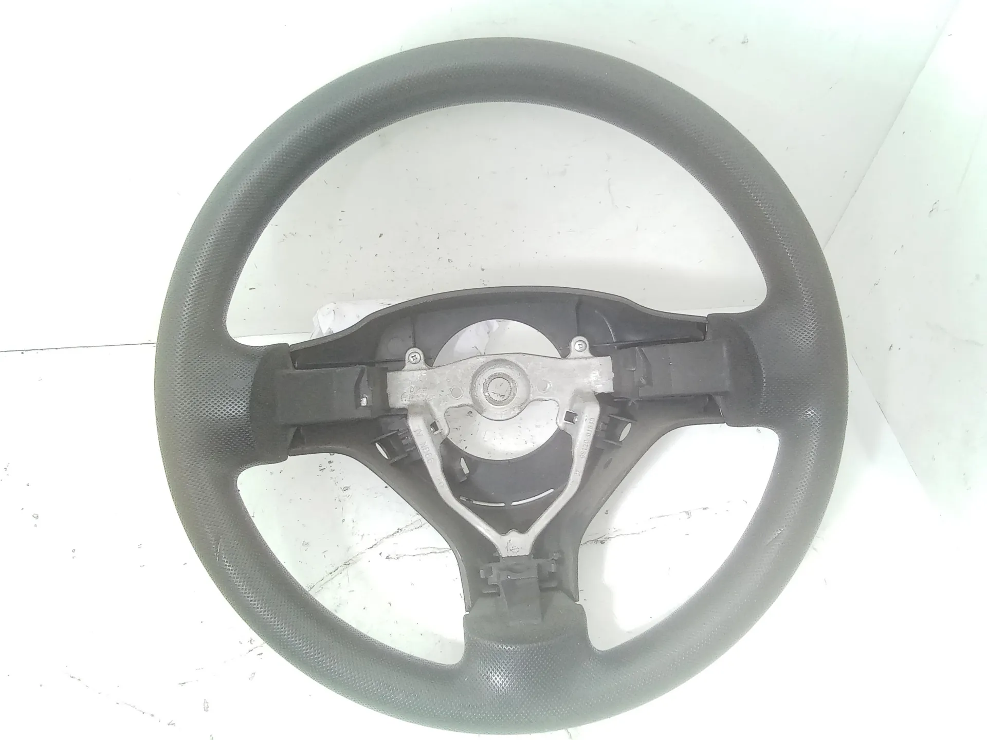 VOLANTE con codice Gs120-01840 da TOYOTA Aygo 1° Serie (05>08)