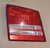 FANALE POST. PARTE INT. S. JOURNEY FIAT FREEMONT (24) DODGE - JOURNEY - 2009 > CODICE/I: OE K04806369AF 999-U51615 OE K04806369AB OE K04806369AC OE K04806369AD OE K04806369AE