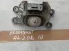 Supporto cambio Audi A4 2.0 D del 2010 CODICE RICAMBIO : 8K0399115T