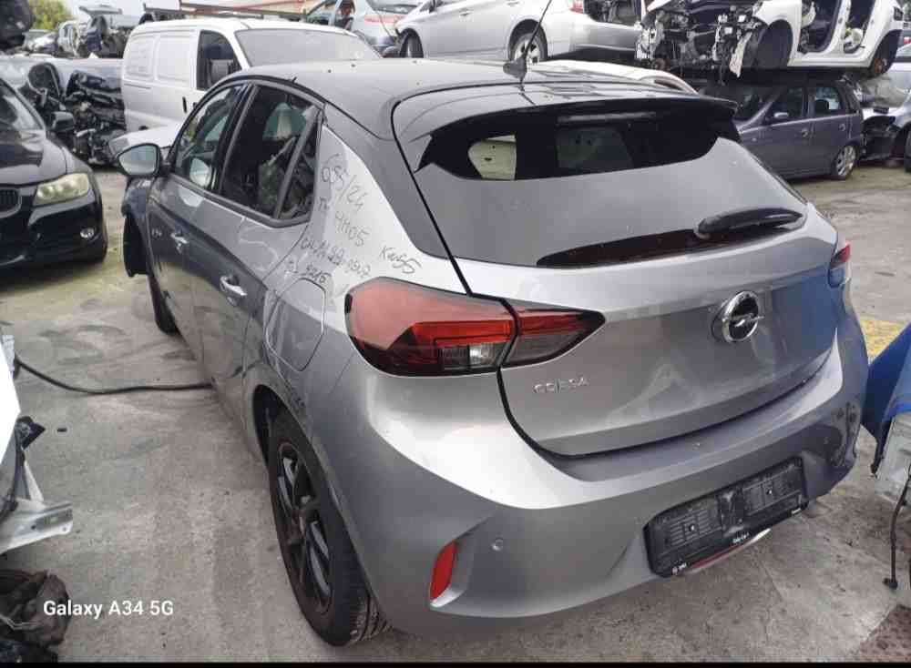 CAMBIO da OPEL Corsa del 2022 BENZINA 1199cc.