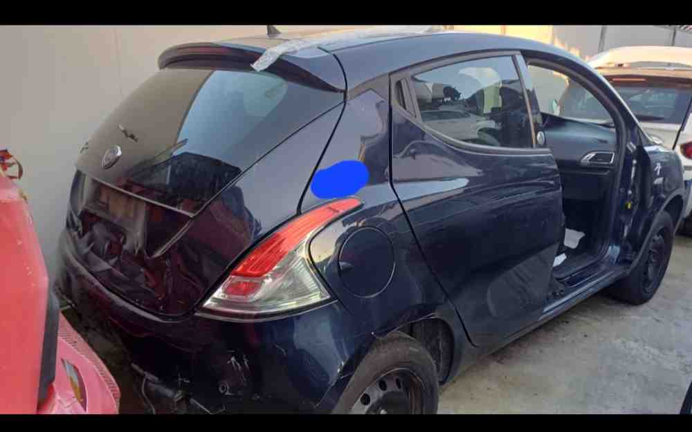 CAMBIO da LANCIA Ypsilon del 2017 METANO/BENZINA 875cc.