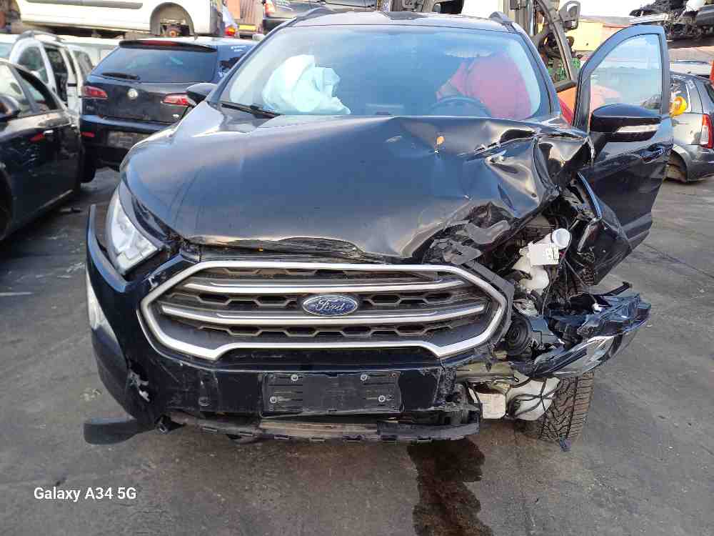 DEVIO TERGI CRISTALLO da FORD EcoSport del 2016 BENZINA 998cc.