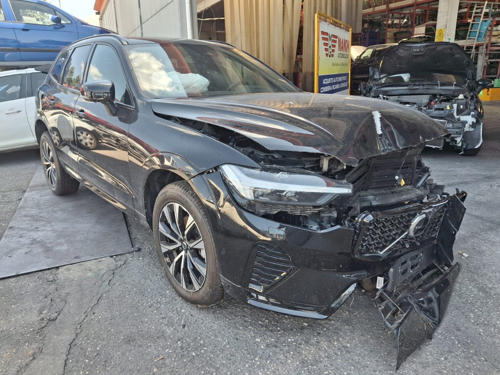 SPECCHIETTO DESTRO da VOLVO XC 60 del 2025