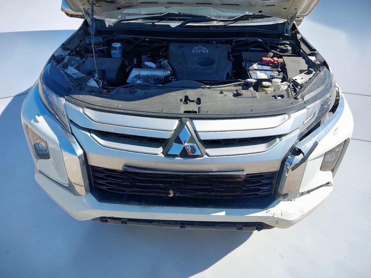MOTORE 4N14 da MITSUBISHI L200 del 2019 GASOLIO 2268cc. VEICOLO IN DEMOLIZIONE PE