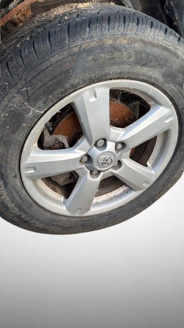 CERCHIONE da TOYOTA RAV 4 del 2008 GASOLIO 22cc. 2008 TOYOTA RAV 4 2.2D
